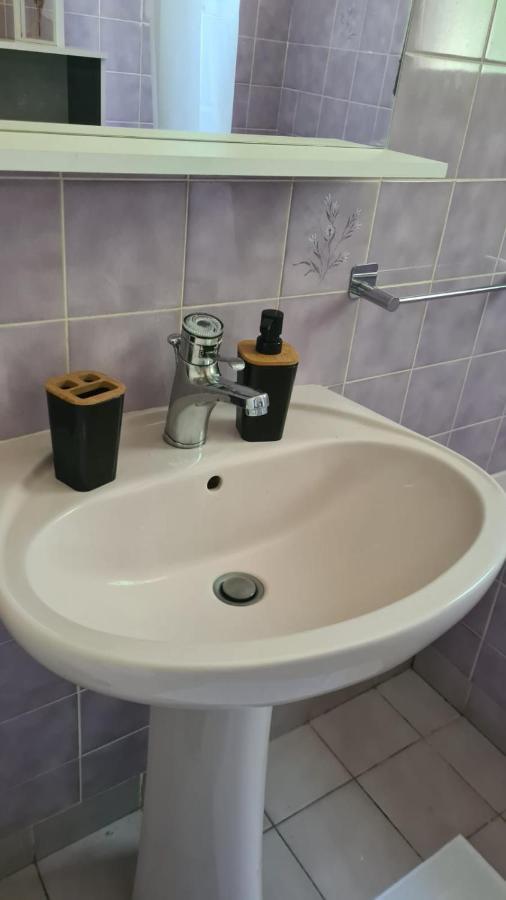 Maison Chaleureuse Avec Charme D'Ancien Jablines Eksteriør billede